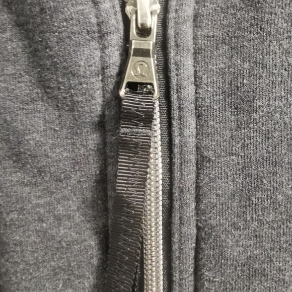 Lululemon en route jacket - Picture 13 of 16